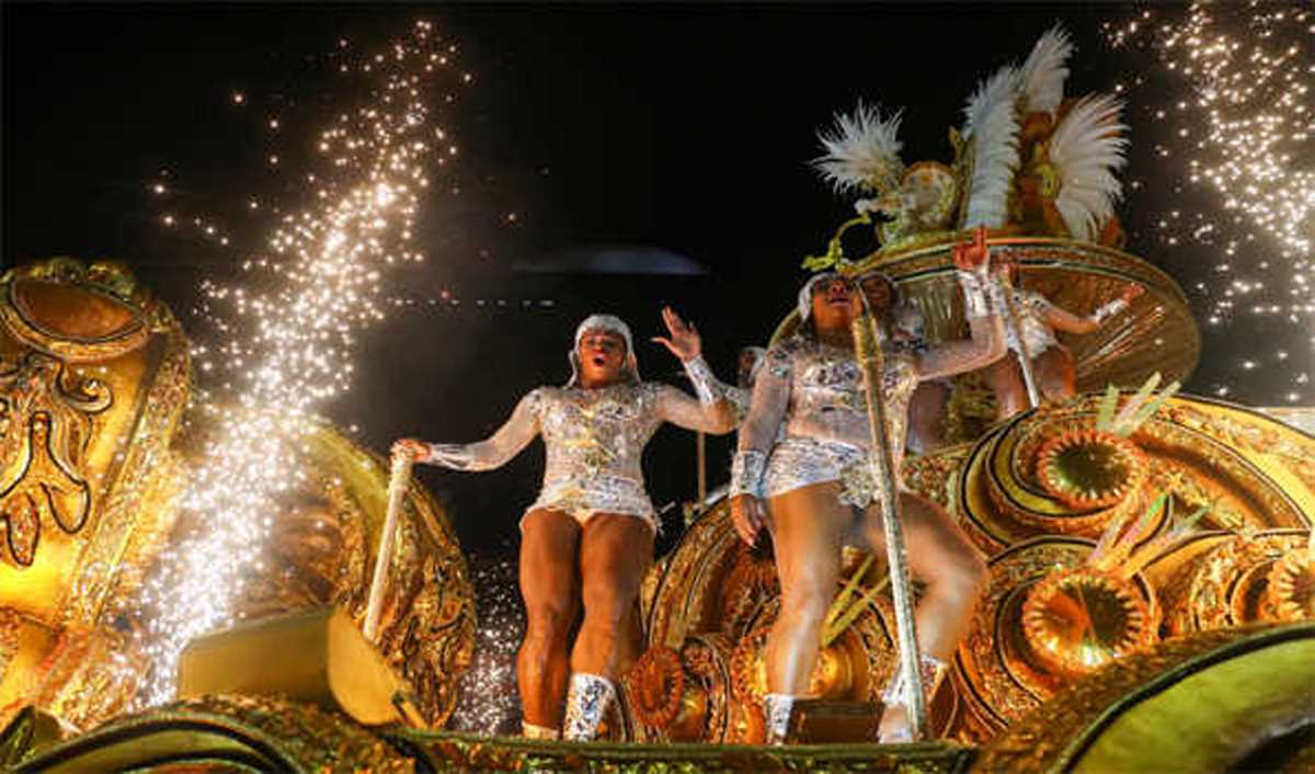 विश्व प्रसिद्ध रियो द जेनेरो कार्निवल का जोर-शोर से शुभारंभ